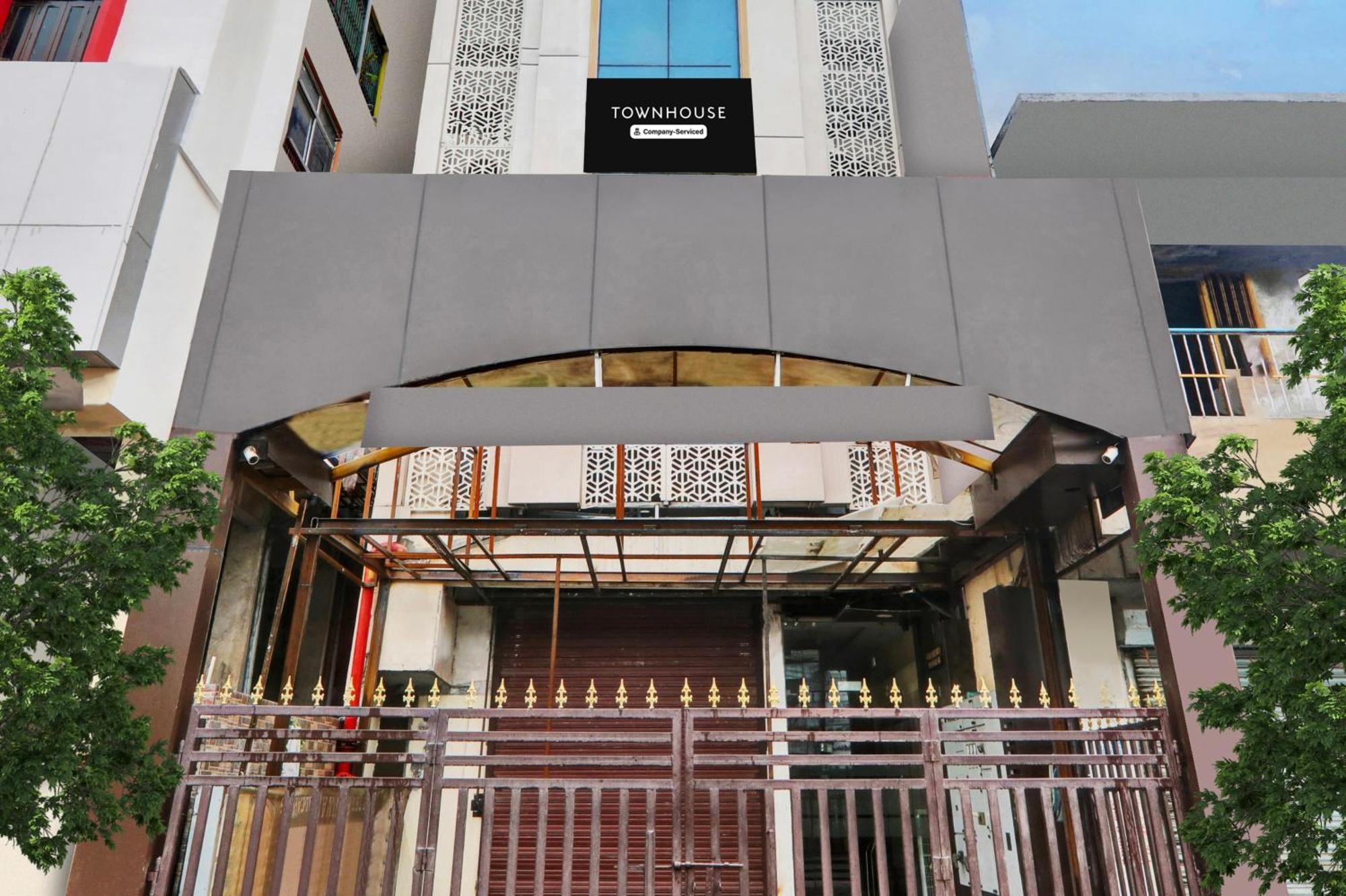 Super Townhouse Kankarbagh Formerly Kunwar Alcajars Patna  Esterno foto